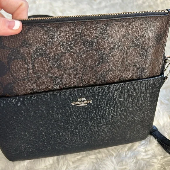 Coach Crossbody - Picture 2 of 14